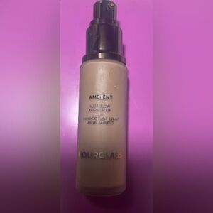 Hourglass Ambient Soft Glow Foundation 6.5